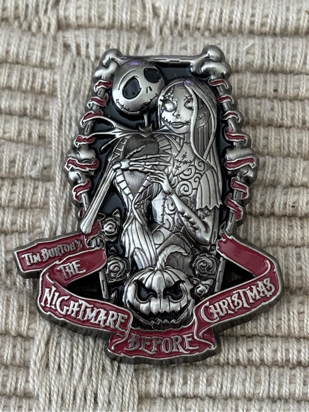 DISNEY 2017 Nightmare Before Christmas Jack Skellington & Sally Portrait Pin